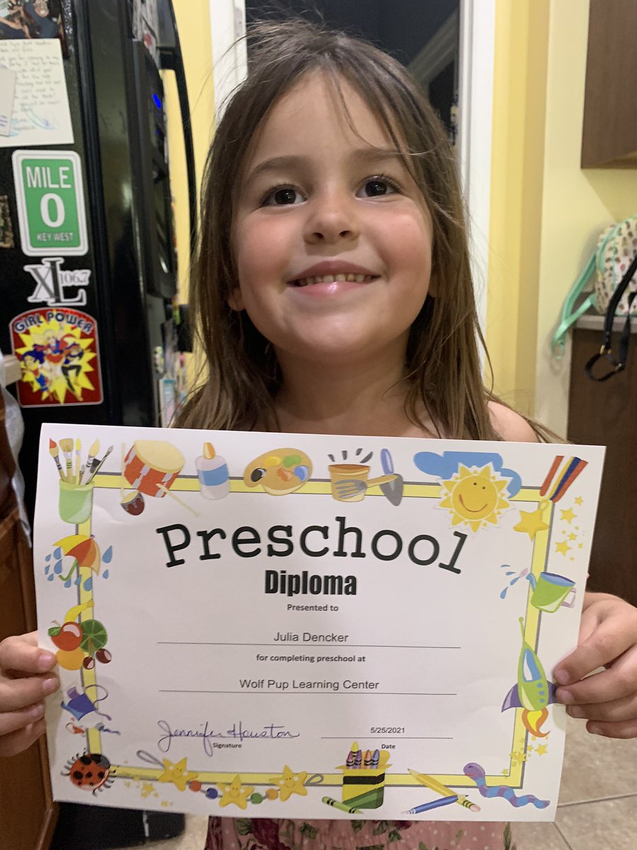 MrsDencker_OCPS's tweet photo. Another great year wrapped up with @OCPSnews! Thank you to all the amazing teachers who gave it their all in the midst of a very difficult year. My girls are blessed with some of the best! ❤️ https://t.co/VNqKxR1zqD