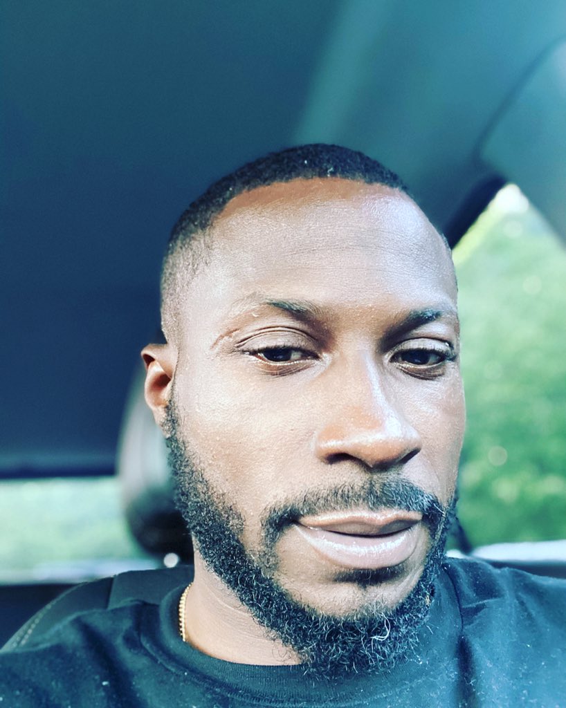 Everything is cool 😎 beautiful day outside, did a little shopping and mall hopping.
What your day was like?