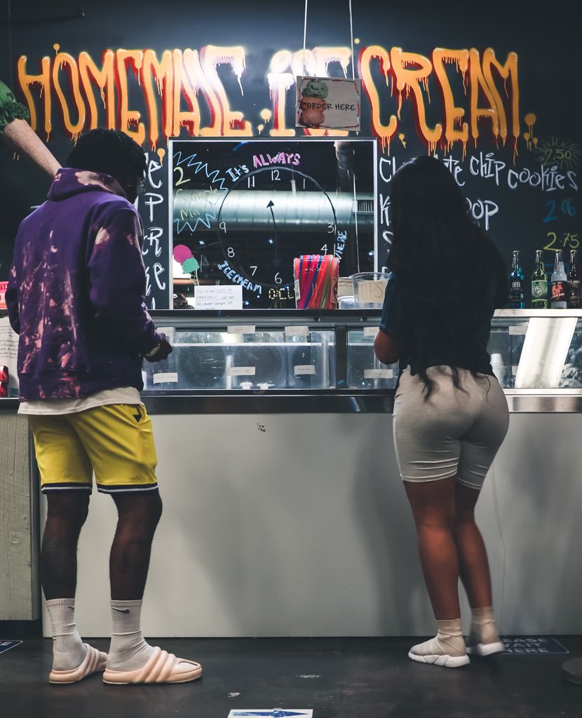 Demerivs's tweet photo. 5/24 Collection 🎈 Available now ☑️ https://t.co/GWp8ocYQOx https://t.co/Nr5HArLVKS