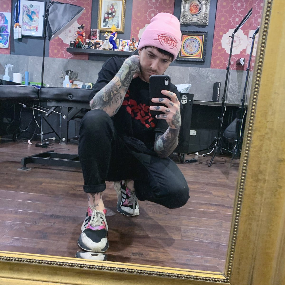 Let Aus post dress me today 🌸