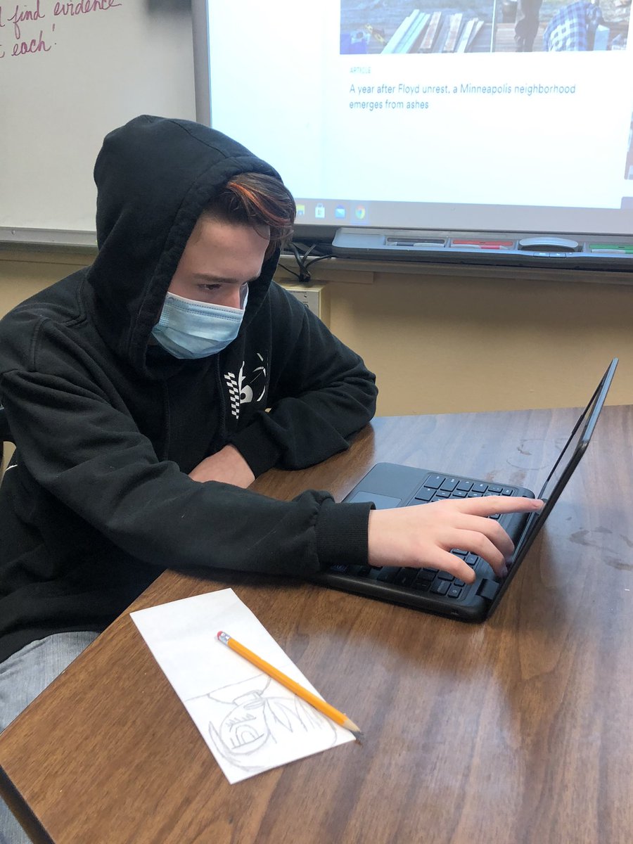 LisaClarkFMS's tweet photo. Love how hard these kids are working in our last week of school! #Fultonproud #FMSteach @bethhouf https://t.co/5tBroAbre1