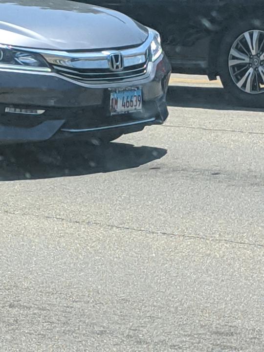 CWM030's tweet image. @312Gina I saw this on the way home from #CVS!

#Killinois 😂😂😂😂😂