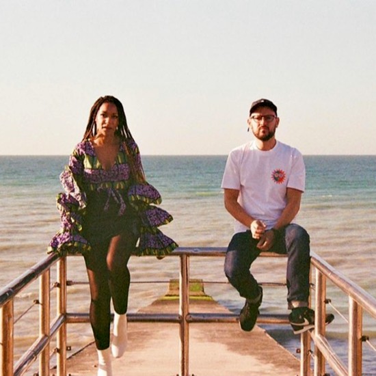 SoulBounce's tweet photo. LISTEN: @AnushkaUK Tells Love’s Truth On ‘You Mine’ ❣️ https://t.co/79QJr3nkEY #Anushka #YouMine #SoulBounce #music https://t.co/VCoZwPaIqE