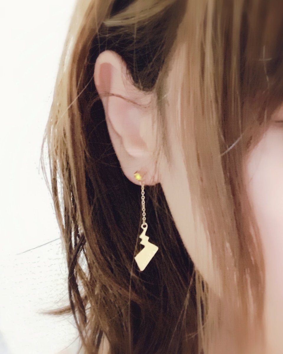 ジオくん 可愛いですよね ピカチュウの顔のシルエットとか 色んな種類がセットでついてるのでお得です