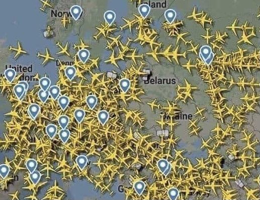 ProfChesterman's tweet photo. Suddenly it’s a lot easier to find Belarus on a map. https://t.co/5E0EomnFma