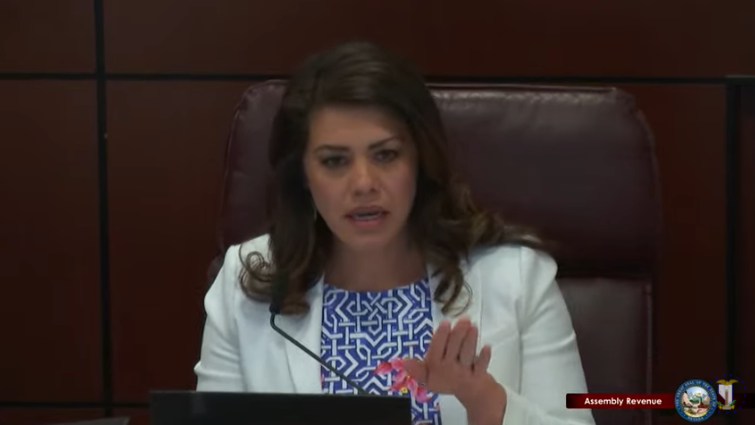 BattleBornProg's tweet photo. Heard during the #SCR11 Assm Cmte on Rev hearing: Asking about Innovation Zone impacts to natural resources, environment, and water scarcity, @Assemblywoman27 said, “Without comprehensive planning, we’re going to have a hundred little water fights.”
Yes. Yes we are. #nvleg https://t.co/hmKERlzJ0a