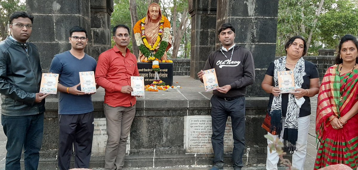 SanjayJabade's tweet photo. Jai Jijau, Jai Shivray https://t.co/vpVDAgR1FA