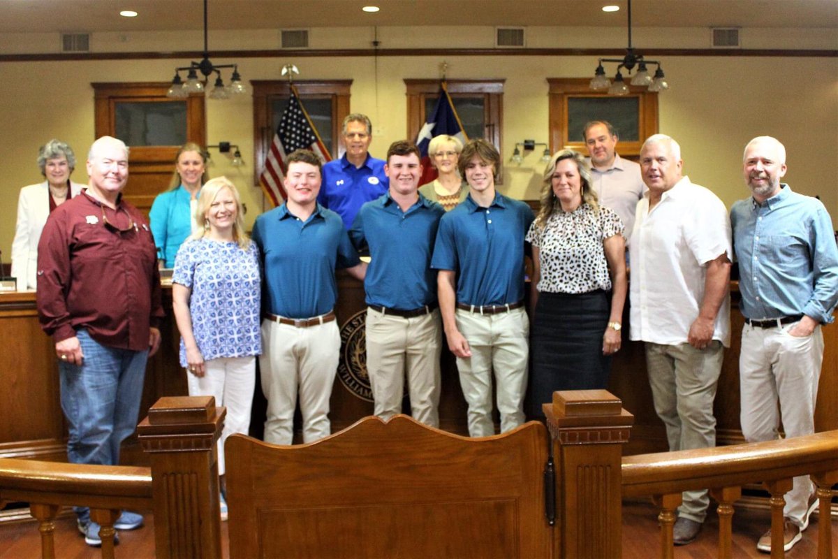 GHS Golf tweet media