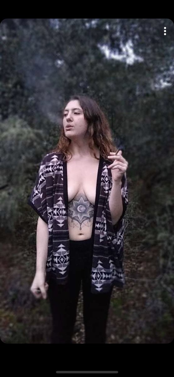 RL_Lorelei's tweet photo. Smoke a J with me ❤️ What do you like to use? 😘

 #inked #tattoo #inkedwomen #inkedbabes #inknation #inkedtattoos #inkedbeauty #onlyfans  #hightimes #stonerbabe #cannabis #cannabiscommunity #thc #maryjane #highsociety #smokeweedeveryday #weedlife #stoner #marijuana https://t.co/9M4sfjZWpa