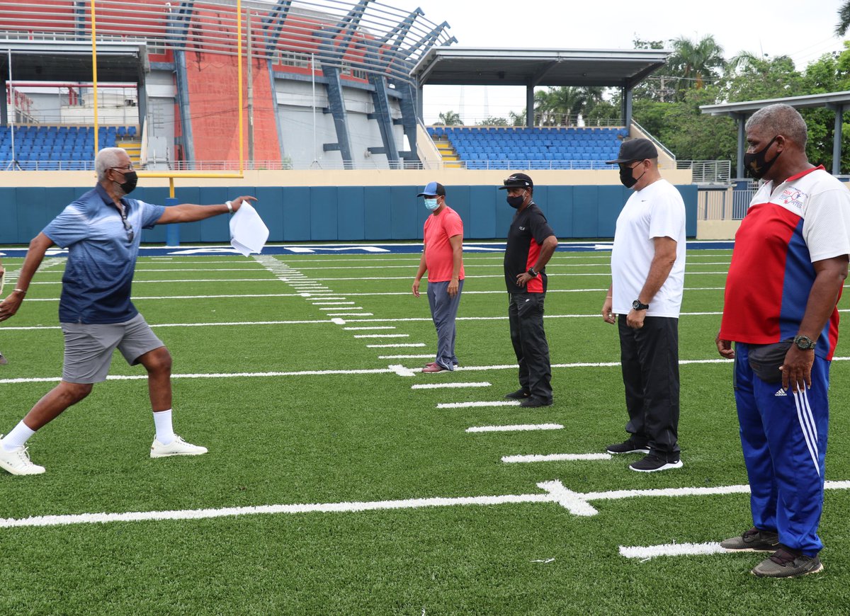 Pandeportes's tweet image. Hoy continuaron las clases prácticas para los funcionarios de Panamá Este y Veraguas, que forman parte de la capacitación " Preparación Física y sus Componentes" con el fin de fortalecer sus conocimientos.