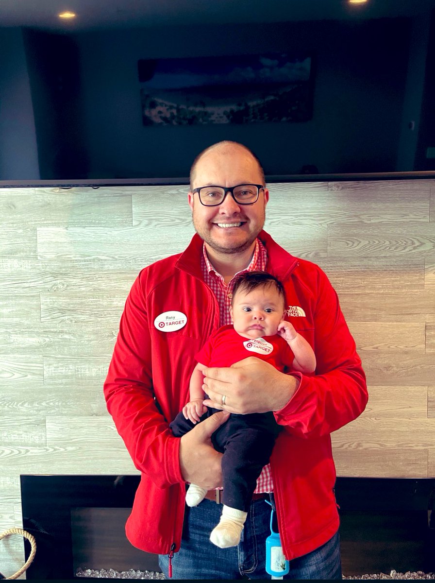 ronygarcia79's tweet photo. @necholepak Thank you so much for the awesome @Target Onesie Penelope is ready to join the team that cares, grows and wins together https://t.co/1BtlIwHPLs