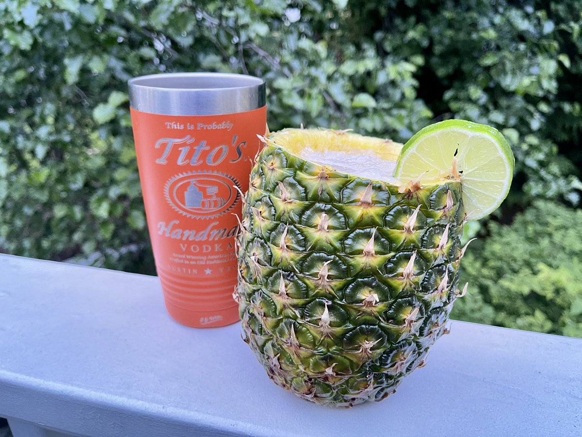 epcotbarcrawl's tweet photo. Made up a batch of the โOhana Honey-Coriander Chicken Wings.
So good & the kids love them (& the Honey Wing Sauce)
& have been using the pineapple for a few @TitosVodka & soda....๐
#WDW
#DDDQ https://t.co/ePPm7kuqyz
