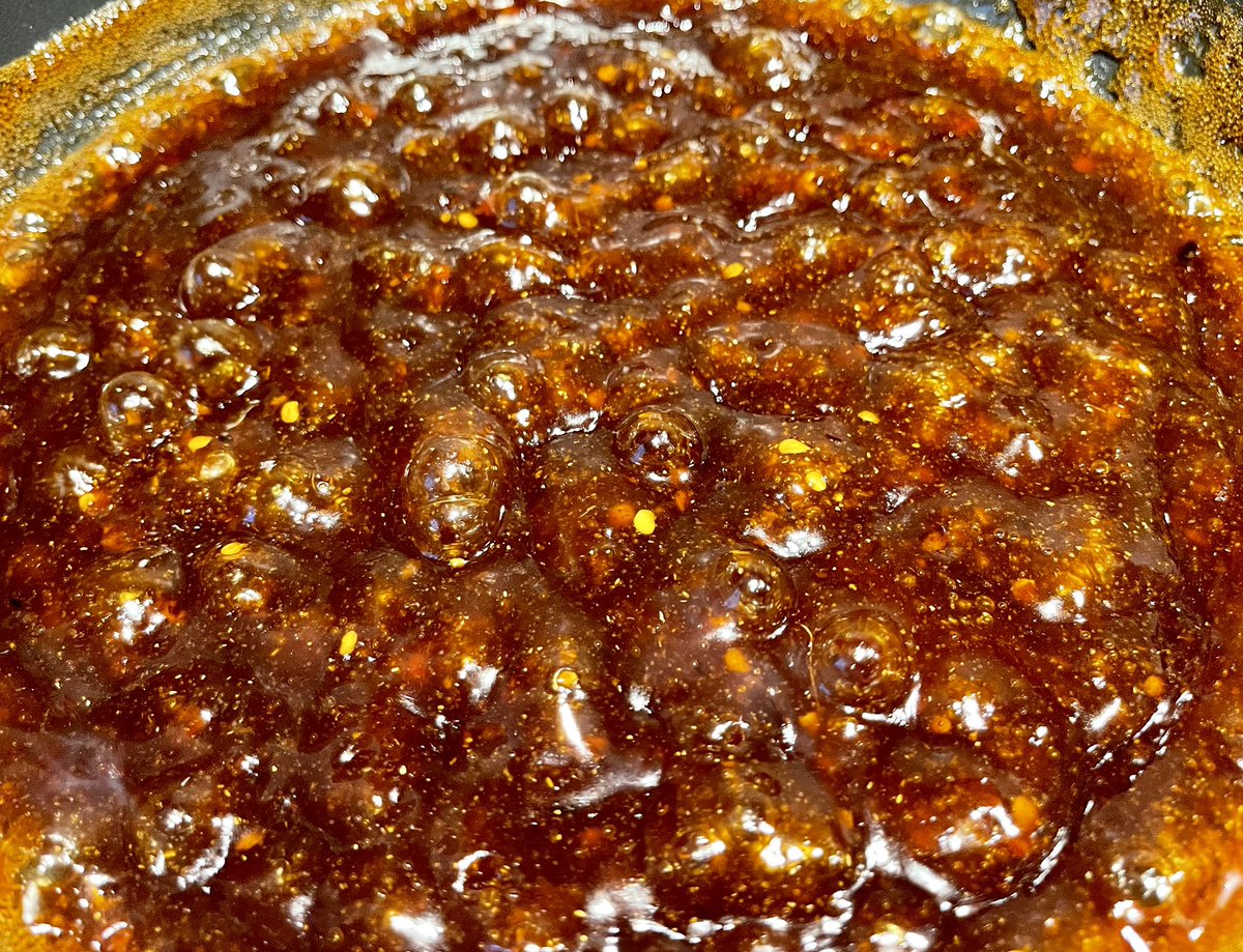 epcotbarcrawl's tweet photo. Made up a batch of the โOhana Honey-Coriander Chicken Wings.
So good & the kids love them (& the Honey Wing Sauce)
& have been using the pineapple for a few @TitosVodka & soda....๐
#WDW
#DDDQ https://t.co/ePPm7kuqyz