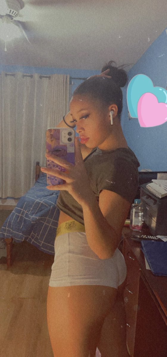 tam__09's tweet photo. I am the star in any room I stand in🤩💆🏽‍♀️ https://t.co/QRCDcEKPPM