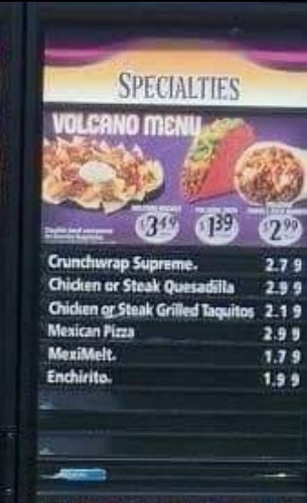 BlackmanDan24's tweet photo. C'mon @tacobell you gotta do better we need the #VolcanoTaco hell the whole #Volcanomenu back. #WeneedVolcanoSauce https://t.co/2GuKQXButP