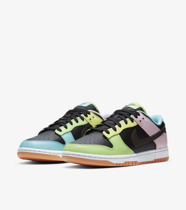 SOLELINKS's tweet photo. Ad: Nike Dunk Low 'Free.99' releases June 8th => https://t.co/OJHUoQxd9c https://t.co/W04O4UR5X4