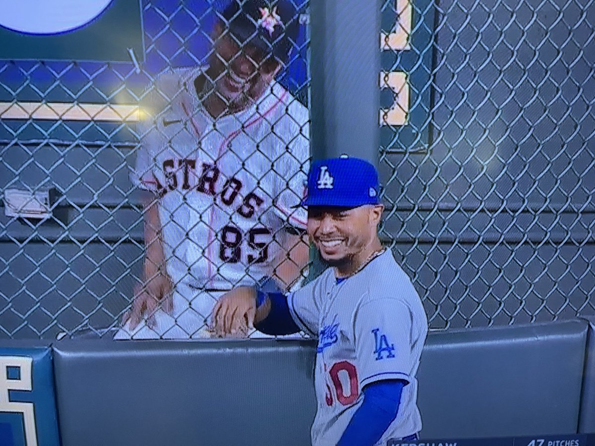 Dozer Dude tweet media