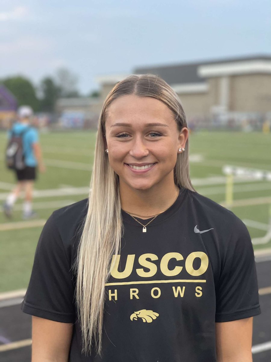 ChurubuscoTrack's tweet photo. HUGE Congratulations to senior Kilah Smith on being the regional champion in both disc and shot put. She also broke the shot put record with a throw of 42’8”. Keep up the hard work Kilah, good luck at state! https://t.co/EnxnVPnKO0