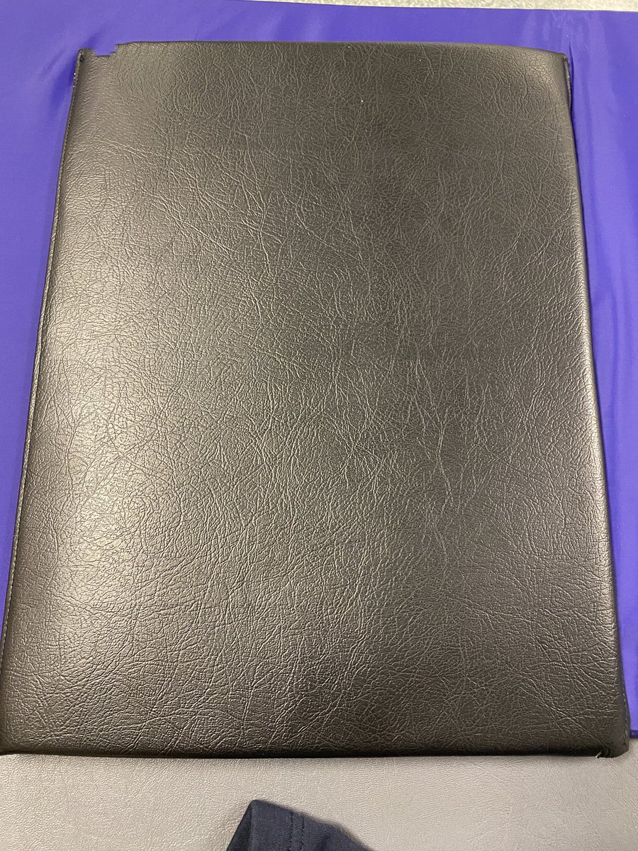 iPilko's tweet image. Hey #sewing friends &amp;amp; #sewtwitter anyone able to help make something like this up for me please! As featured here $160. Hoping I can cover your Material costs and get me sorted please!? This is going to be a critical bit of #rehab kit. Bright red would be 😎