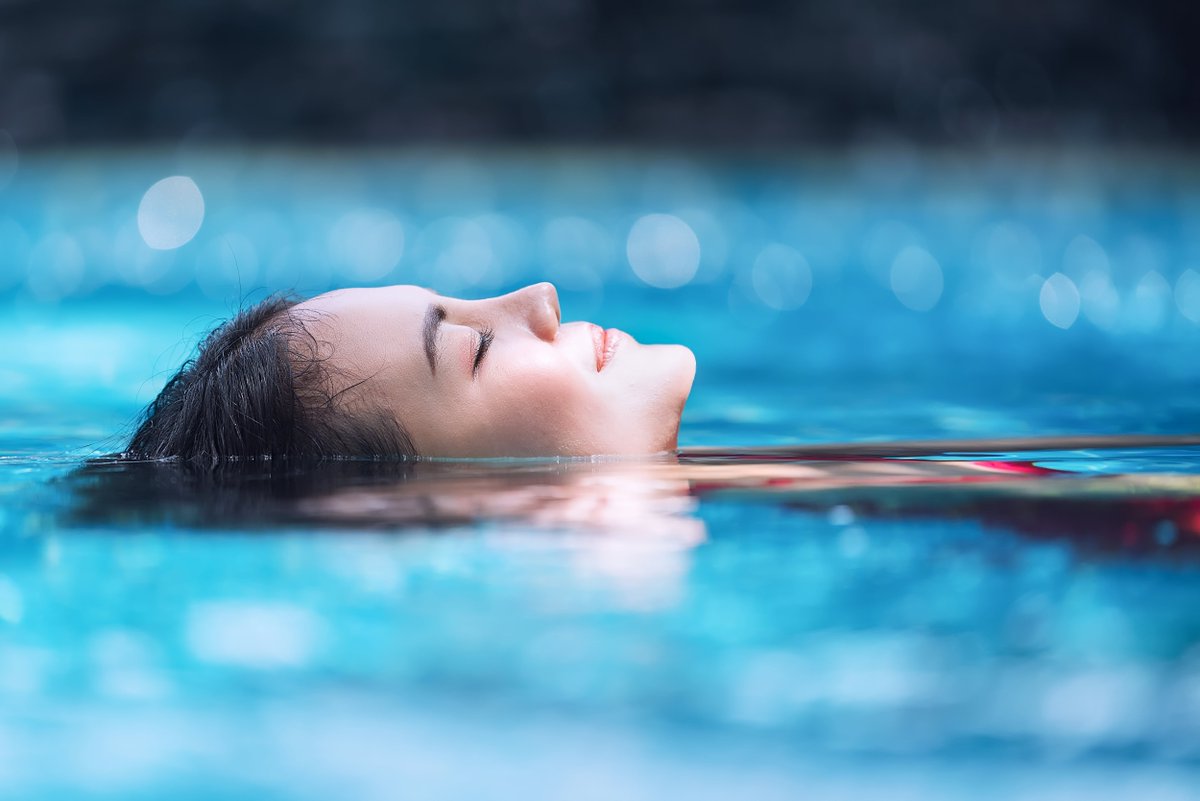 ICJordanHotel's tweet photo. Allow your distractions to float away. 

For our special daycation package, please call +962 (0)6 460 5100
or email: reservations.icjordan@ihg.com 

#InterContinentalJo #InterContinentalLife #daycation #Pool #Luxurylifestyle https://t.co/YYQCyHQT2U