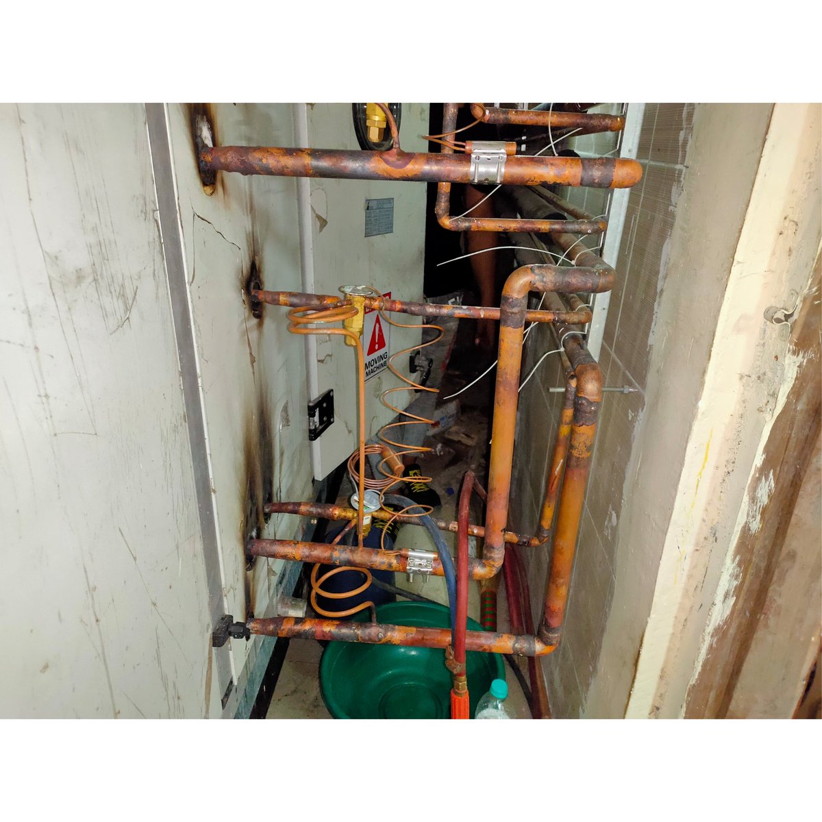 AIRCROWNHVAC's tweet photo. Expansion valve fitting.
#HVAC #LotusAirConditioning #Expansionvalve https://t.co/zKyXTTXyTt