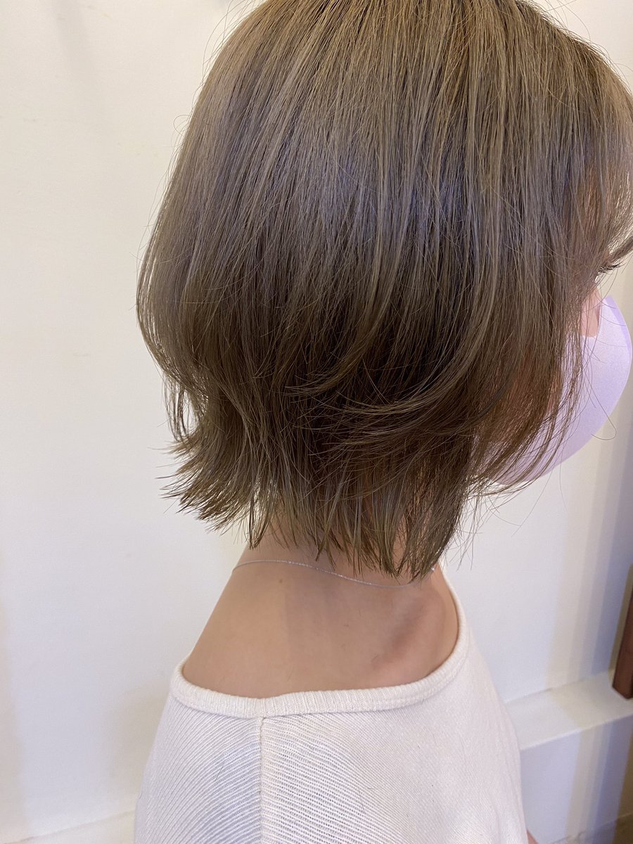 ミディアムヘアからすっきり肩上くびれボブに 軽い感じのボブが暑くなってくる季節にぴったりです 21 05 26 B2c梅田は女性にもメンズにも人気のヘアサロン ヘッドスパサロンです 大阪府大阪市北区 ミディアムヘアからすっきり肩上くびれボブに 軽い感じのボブが暑くなってくる季節にぴったりです 21 05 26 B2c梅田は女性にもメンズにも人気のヘアサロン ヘッドスパサロンです 大阪府大阪市北区