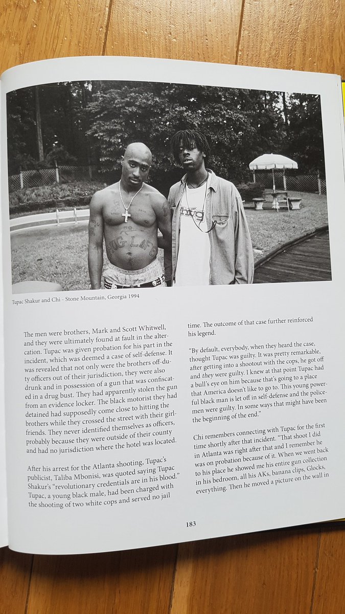 Kicket187Prod's tweet photo. #thread
In loving memory of the late great @chimodu, gotta share these few pages (including the intro and a full interview) taken from his #Uncategorized 2Pac photobook.
You can buy it at https://t.co/flyBDd9mHd
One of the best to ever πΈ it.
#RIPChiModu
1/5 https://t.co/Ef4qAMxqK0