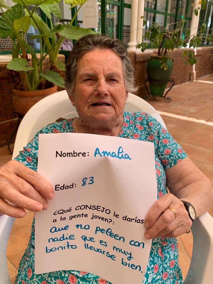 esdecirdiario's tweet photo. Estos son algunos de los consejos que dan los abuelos y abuelas de la Residencia San Andrés de Lebrija a la gente joven:

Parte 1. https://t.co/Gjs7ggJkJI