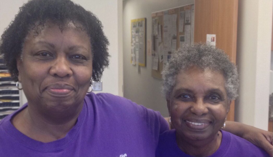 LiveinSoCAnow's tweet photo. #MomWade proud parent of 3 @KyWesleyan Alumni. I was the first one, my brother @cpaforeu then my sister Kathy. My brother Larry and my daddy #TopWade attended KWC.
#PurpleWednesday #TheWesleyanWay https://t.co/GVzSYOb1TR