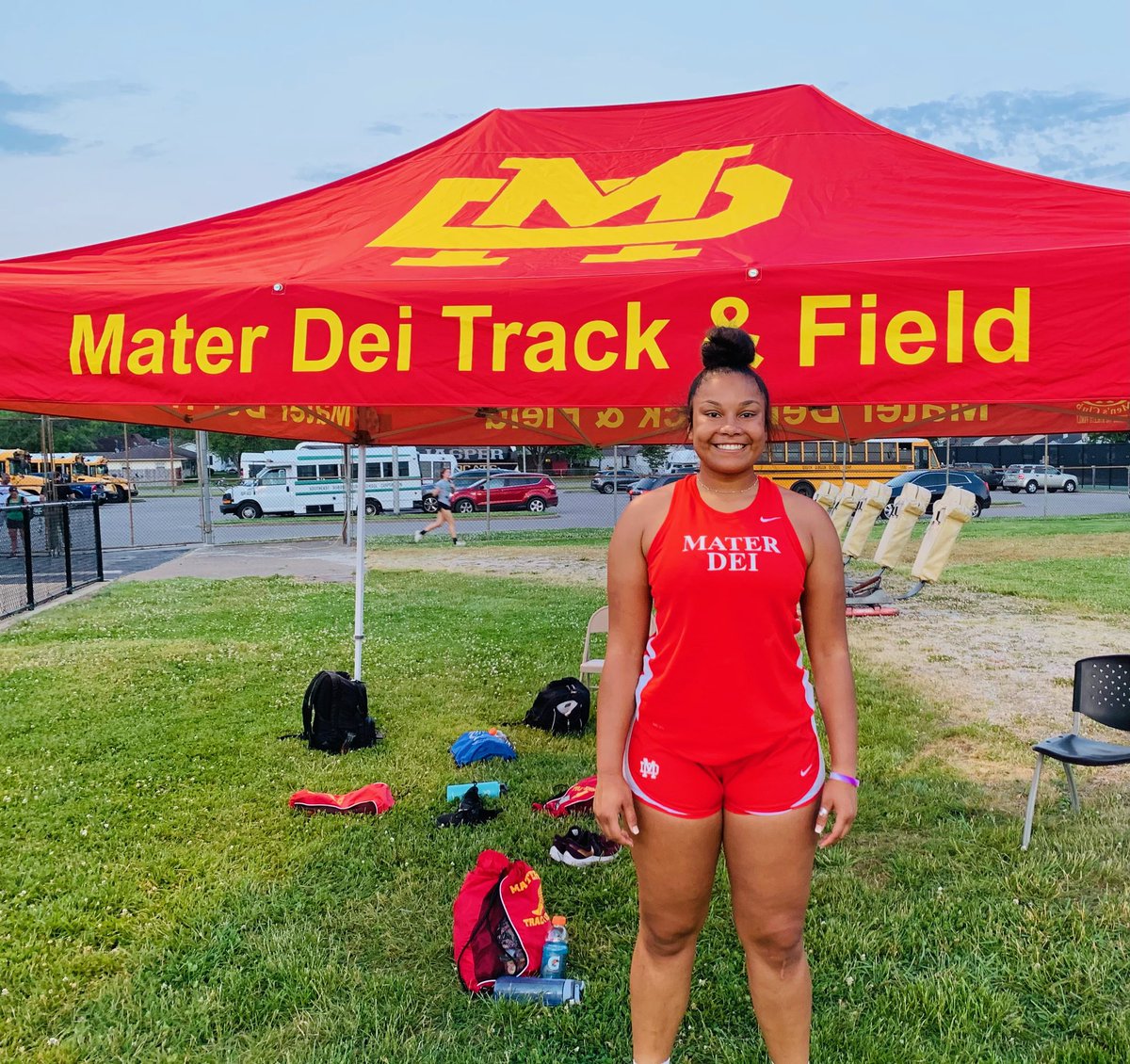 BridgetDicker20's tweet photo. Evansville’s Regional Discus Champ!!!! Congrats Mariah Dickerson 💛❤️ She  has met so many good friends in track/field, such a positive sport for her!  Thank you Coach Bernard Boots and Coach Roseann Wilson!!! You two are the best! @mariahd220 @wildcatfan1124
Going to State!!!! https://t.co/C22e5MvIXJ