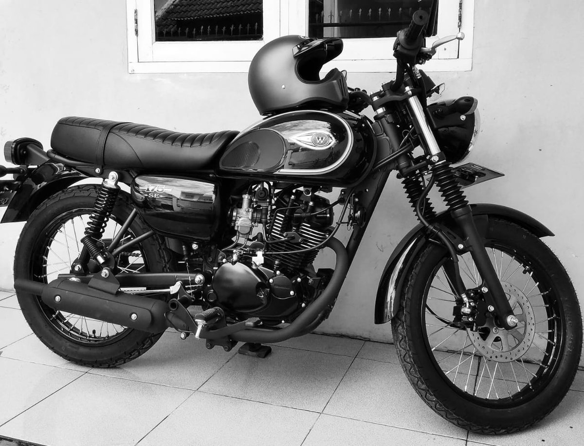 widodotriyudha's tweet photo. @KawasakiLovers W175 SE 2019 https://t.co/up2oSQIOBS