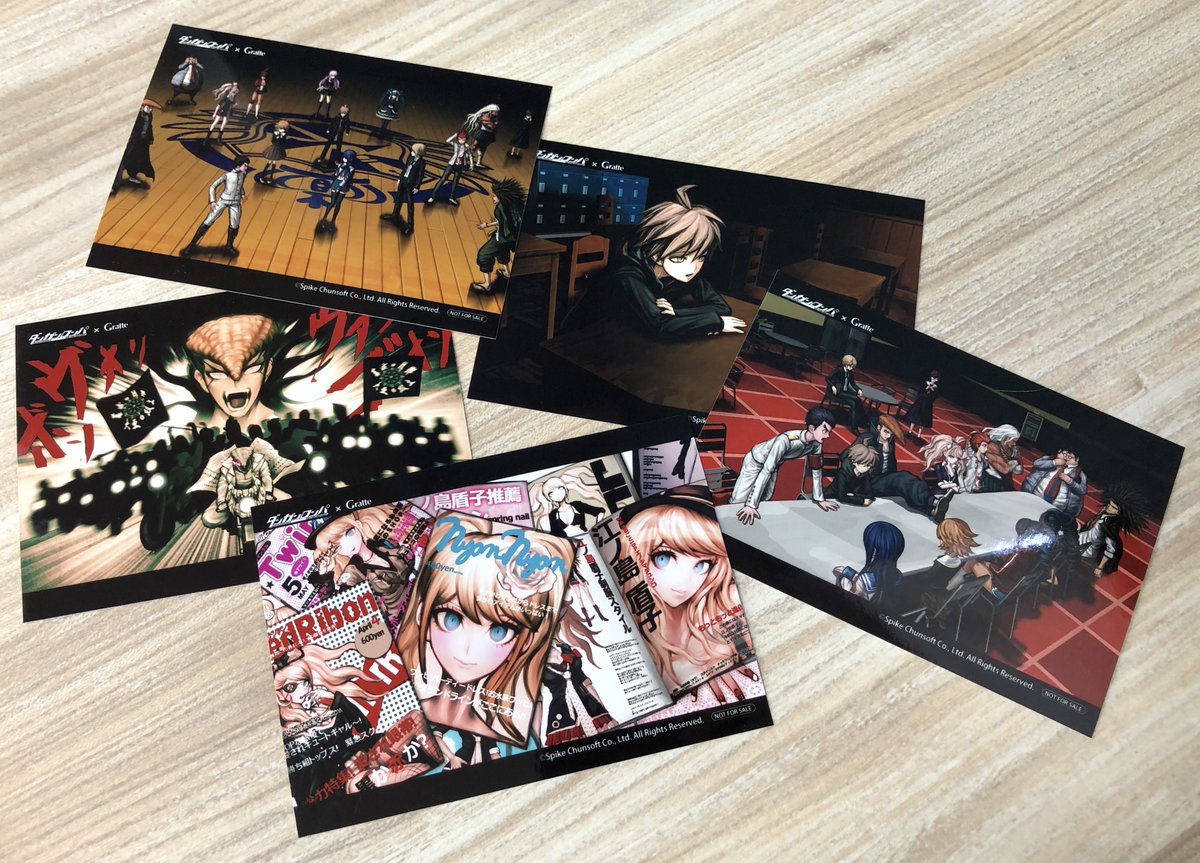 アニメイトカフェグラッテ ダンガンロンパ 希望の学園と絶望の高校生 グラッテ いよいよ今週5月28日よりコラボスタート ブロマイドは対象商品ご購入1 000円毎に1枚プレゼント 限定グッズのステッカーは タンブラーやスマートフォンに貼ってもお楽しみ