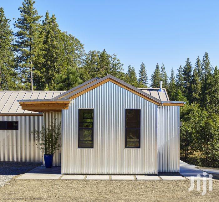 JenganamiKE's tweet photo. When looking to build cheap, most people think about Mabati as their first option. How much does it actually cost to build a mabati house? https://t.co/DCwJQfAs9Y https://t.co/wuQQvHRD7C