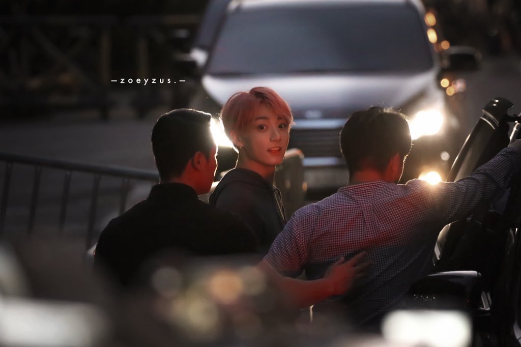 MisterAFTER's tweet photo. Pls rt;
[SF/OS] Allv on the moon

[SF] I hide the murderer in my room | kookv [Part 3/3] end.
• #kookv #กุกวี
• #คลังฟิคบนดวงจันทร์ #ficihtm

🔗https://t.co/ztuG7N2PXi
[@KOOKV_TH
@maknaestory_ 🙏💜] https://t.co/84AAPPnwBb