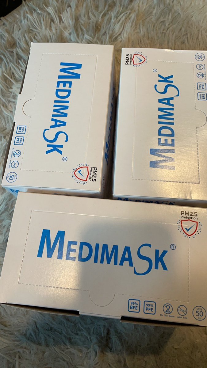 hotta1237's tweet photo. Medimask เมดิมาสก์ หน้ากากอนามัย
สีเขียว ผลิตในประเทศไทย
📦 กล่องละ 100บาท
🛒 1 กล่องมี 50 ชิ้น
📮 1-2กล่องค่าส่ง35บาท3กล่องส่งฟรี
📩 สนใจทักสอบถามได้เลยค่ะ
#หน้ากากอนามัย #หน้ากากอนามัยทางการแพทย์ #หน้ากากอนามัยพร้อมส่ง #สินค้าพร้อมส่ง #mask #medimask #โควิด19 https://t.co/BHp0c0aulS