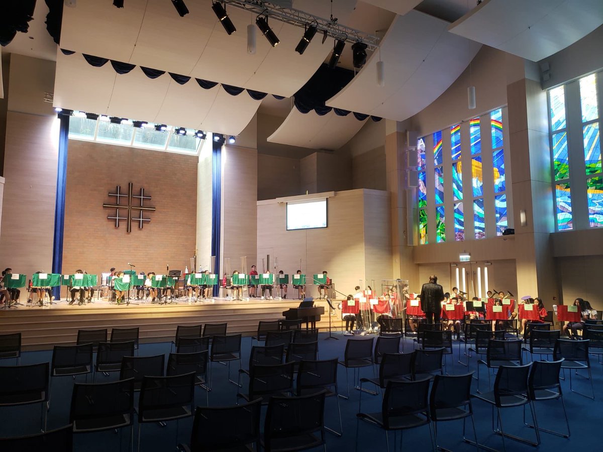 MicraMusic's tweet photo. Moments before welcoming the @hkisup #Band audience for the end of year #concert that celebrated the #Musical growth and  #achievements of the @HKIS  young #musicians. #Congratulations to all the  #hkis Upper Primary #band for a #Bandtastic performance https://t.co/y84FdHXiKt
