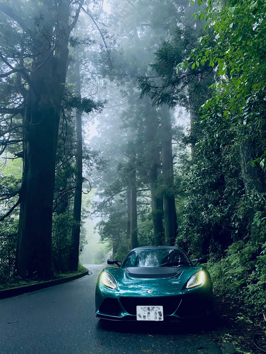 BitcoinYui's tweet photo. a day trip to Hakone
美しい箱根、美しい日本!
美しい車、美しいビットコイン!
#莲花跑车 #Lotussportscar #Lotus #cryptocurrency #bitcoin #doge #SinsoTech #takofin #仮想通貨 #暗号通貨 https://t.co/LZtCRsakTF