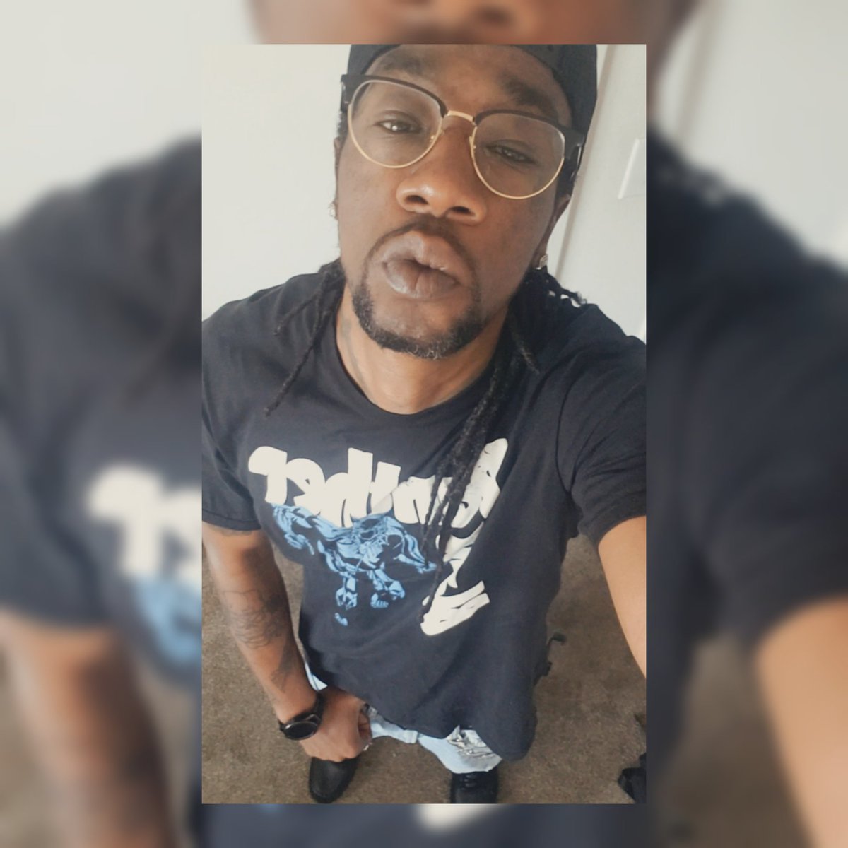 SWORDZ904's tweet photo. My daddy was a stiff nigga too...
:
#AllThingsSwordz #Hunid #Swordz #HunidGang #Florida #Indie #AllHunids #SouthernHipHop #Swordzmusic #TeamHunid #HunidGangMusicGroup https://t.co/r7DZKYX7Fp