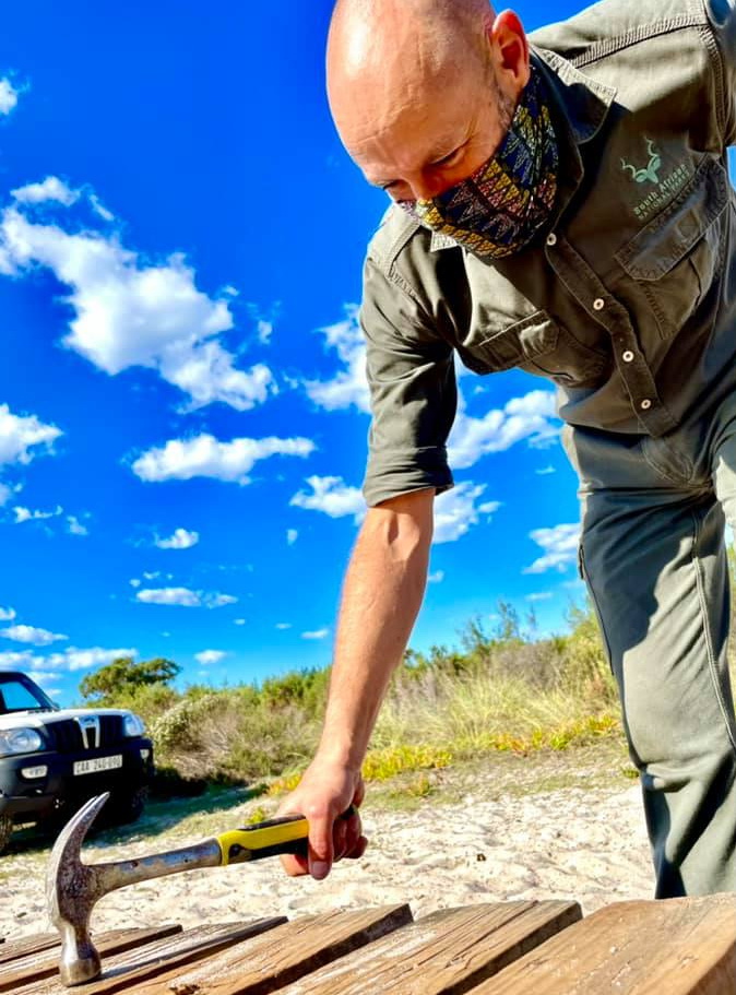 SANParksHR's tweet photo. SANParks Honorary Rangers 2,000 members in 31 regions in South Africa serve 19 National Parks.
#SANParksVolunteers #VolunteersAtWork #Volunteers #Conservation #SANParks #LiveYourWild #NationalParks https://t.co/iXNlw9SdBX