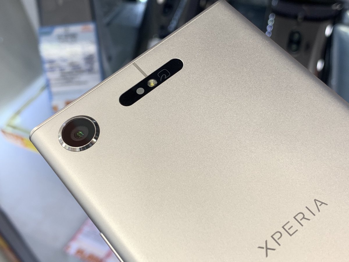 iosys_chuou's tweet photo. コスパヨシ❗️

【Xperia XZ1 SOV36】
au  SIMロック解除済
中古Cランク 税込9,980円
中古Bランク 税込12,800円

スナドラ835
メモリ4GB
ハイレゾ対応
4K動画撮影対応
おサイフケータイ対応

けっこうハイスペックなので
使い道はいろいろありますね

#akiba #イオシス #Xperia #SO02K https://t.co/offZotCTAF