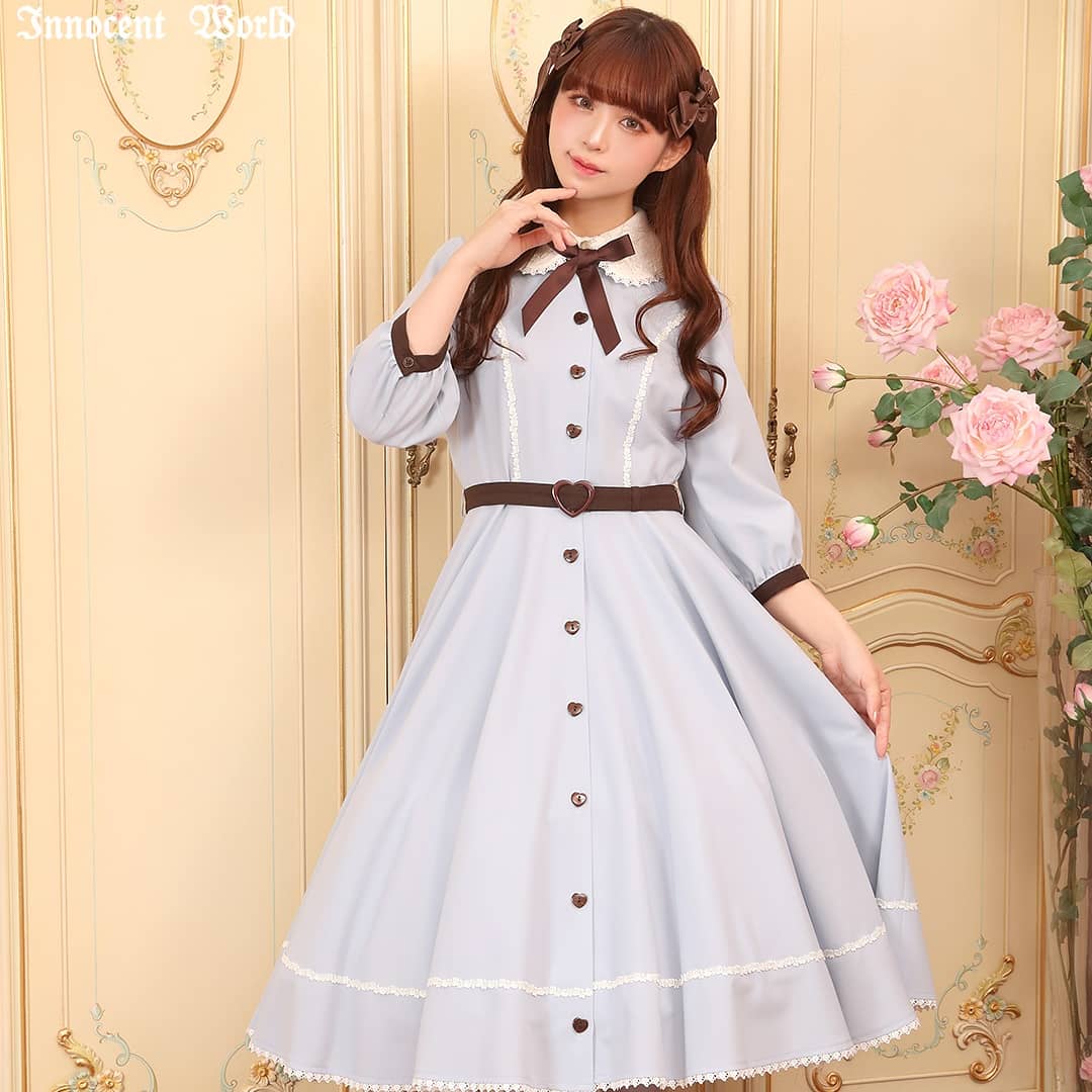 ハートボタンワンピース」ご予約スタート💕 早くもサックスLサイズのみ💕