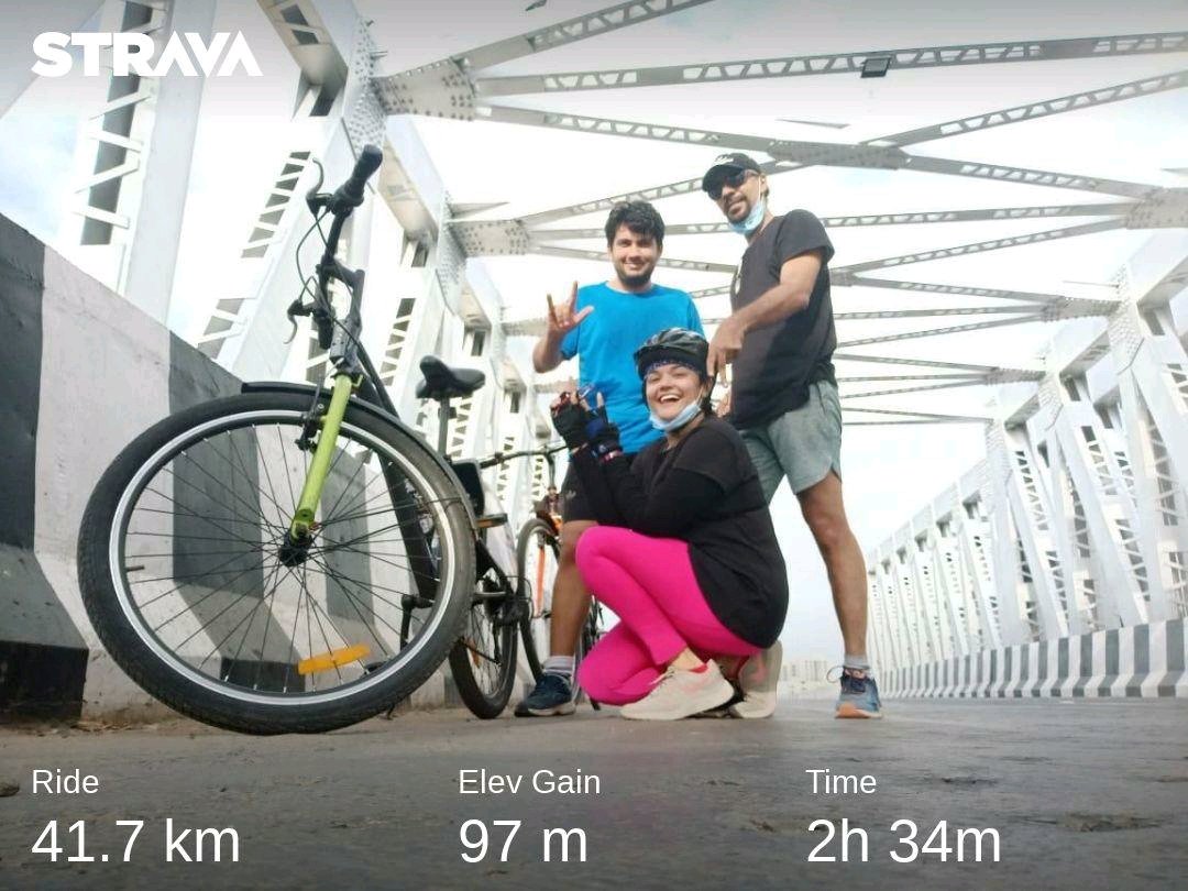 bikers_i's tweet photo. Happy Faces from Morning ride. #cycling #fitness #NewDay #StaySafe #cyclists #Ahmedabad https://t.co/IshFKB2wAp