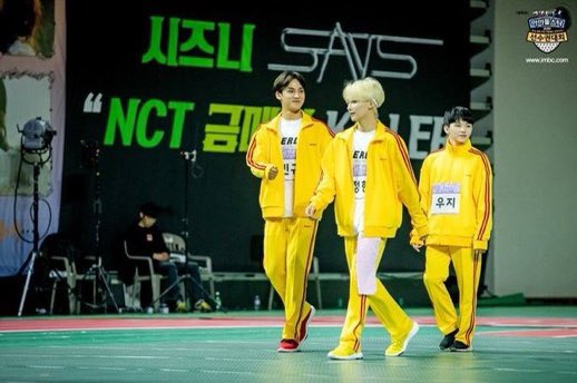 iconickpopics's tweet photo. 54. Seventeen Mingyu, Jeonghan and Woozi https://t.co/DcmsMR7yvg