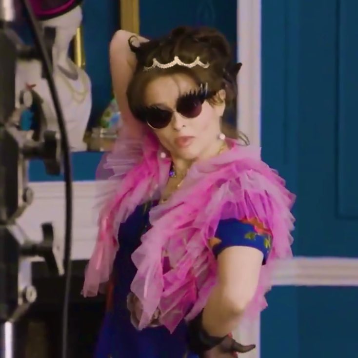 HAPPY BIRTHDAY TO THE QUEEN!! HELENA BONHAM CARTER   