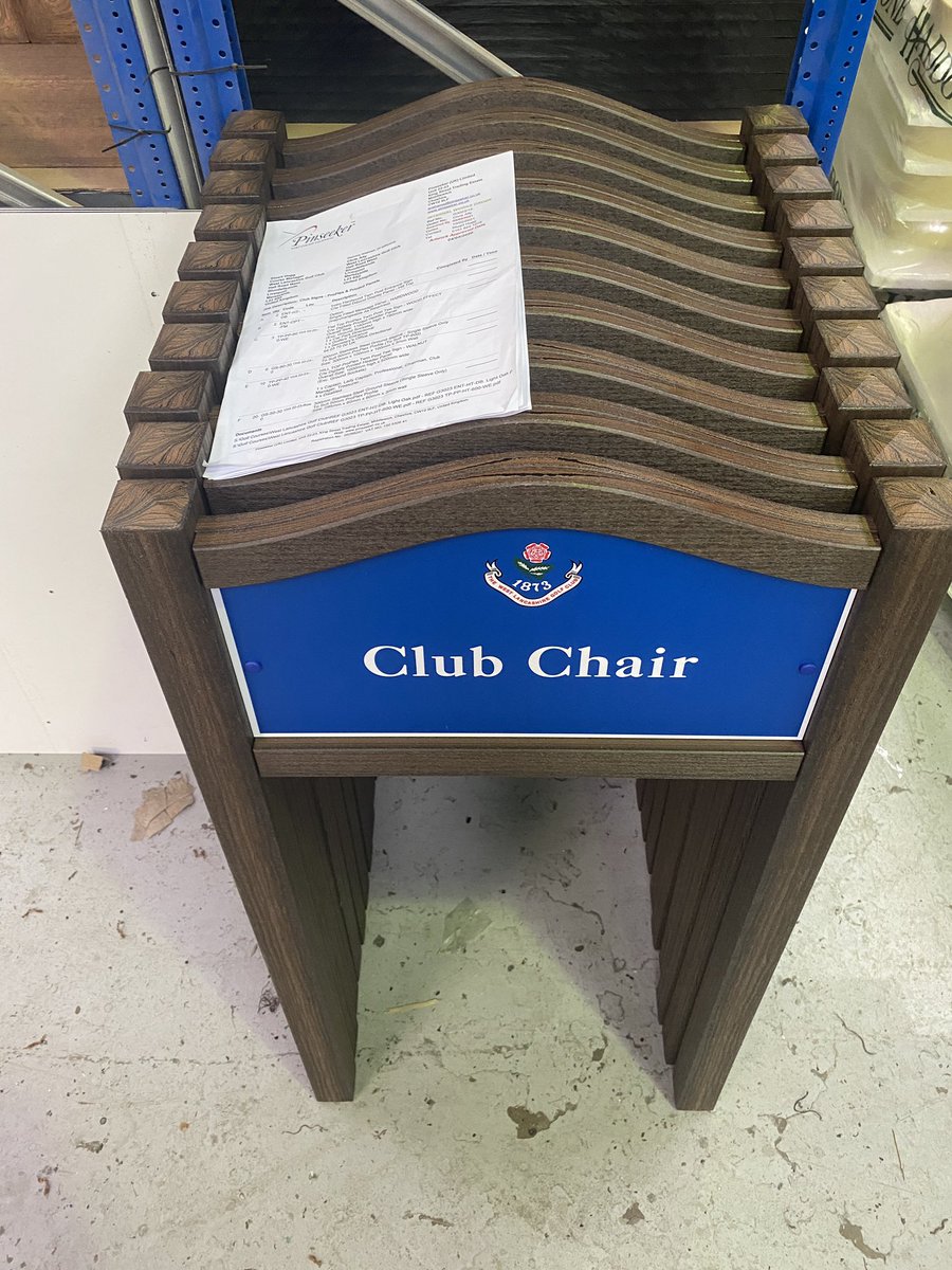 PinseekerGolf's tweet photo. These handsome brutes have now left the factory for their new home ๐ฅ ๐ฅ
@WestLancsGC @westlancsgreens
#golfsigns #entrancesign #hardwoodsigns #proplex #linksgolf #premiumquality #pinseekerquality #pinseeker #golf #openqualifier https://t.co/9O8EgpXunu