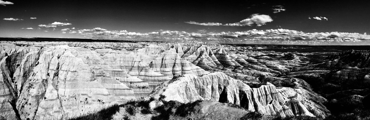 PSukthankar's tweet photo. The #Badlands of South Dakota constitute some of the most awe inspiring and challenging landscapes for a serious photographer. Can’t wait to see how my film comes out. #RB67 #MediumFormat #Kodak #TriX400 #Ektachrome https://t.co/3XdVwY72TJ