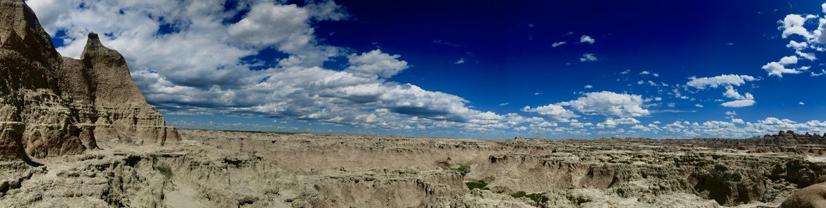 PSukthankar's tweet photo. The #Badlands of South Dakota constitute some of the most awe inspiring and challenging landscapes for a serious photographer. Can’t wait to see how my film comes out. #RB67 #MediumFormat #Kodak #TriX400 #Ektachrome https://t.co/3XdVwY72TJ