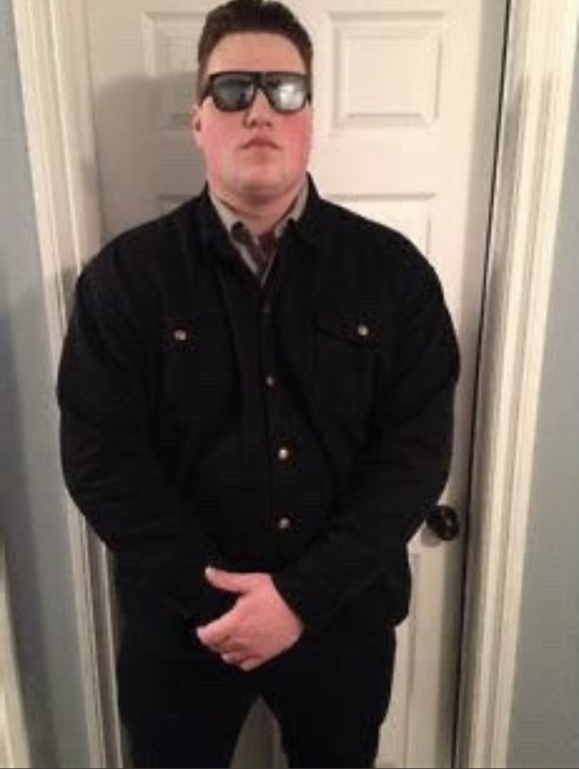 JacksonHyper1's tweet image. Tweeting this before going to sleep
Reply with your favorite pokemon and let me decide if you have good taste

#anipoke