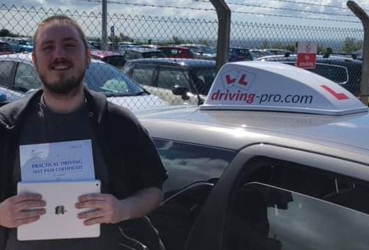drivingprocom's tweet photo. Congratulations Zach on your first time pass this morning with only 2 minors and lovely comments from the examiner. Fantastic drive and well deserved pass. Stay safe on the road mate it’s been a pleasure instructing you. Danny 07795310457 @driving-pro.com https://t.co/LPhT6HI5gv