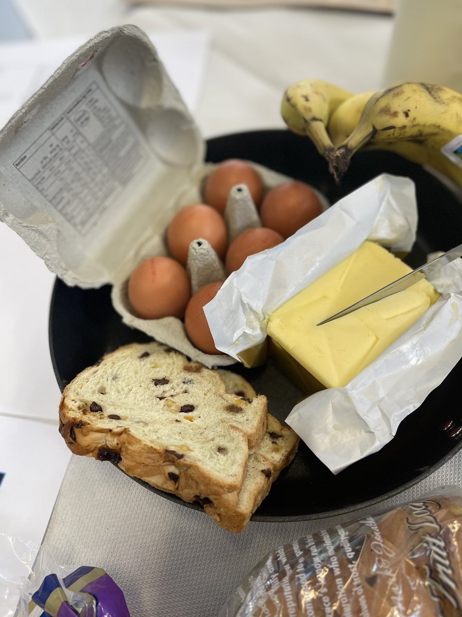 sharingtablecy1's tweet photo. Ingredients all prepped for our nutritous French Toast, we can’t wait for our Cooking Club in @CraigfelenP to start in June! 👩🏼‍🍳🧑🏽‍🍳

#thesharingtablecymru #makingadifference #helpingourcommunity #helpingourneighbours #cookingclub https://t.co/OmihtoWYR3